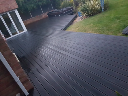 Composite Decking Contractors In Beaconsfield Medium