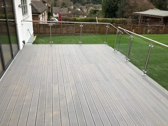 Decking Contractors In Chalfont St Peter 02