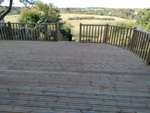 Allscapes Decking Contractors In Beaconsfield 02 Medium
